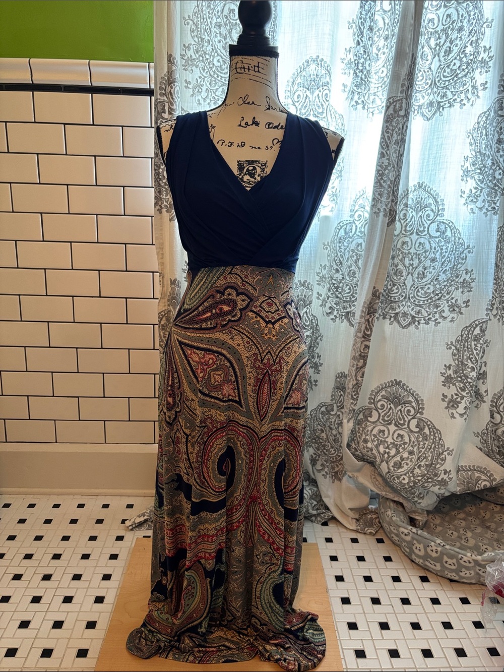 Gilli dress